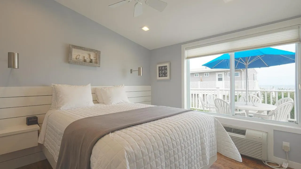 Sea Crest Resort 3*