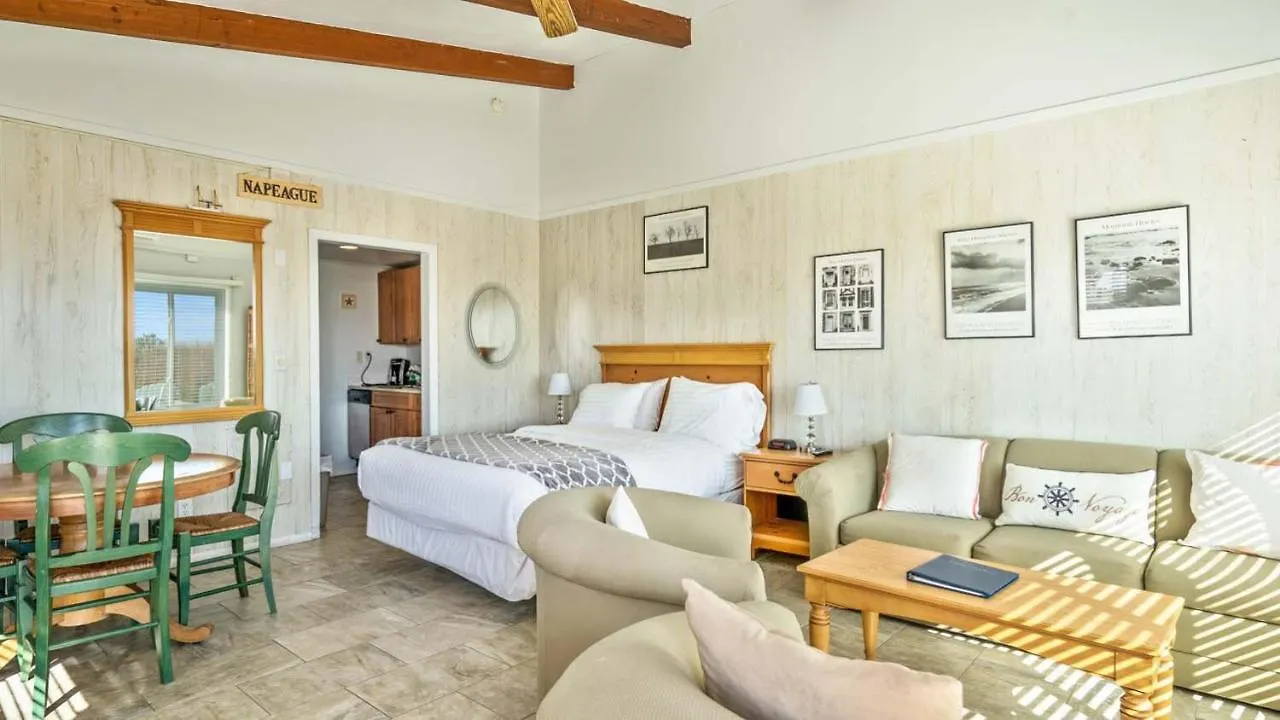 Resort Driftwood On The Ocean Montauk