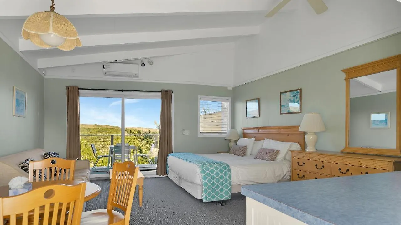 Driftwood On The Ocean Resort