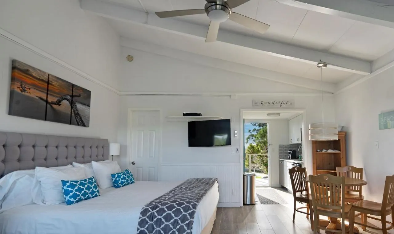Resort Driftwood On The Ocean