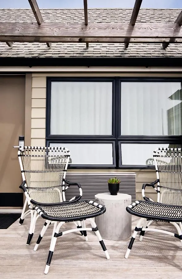 Gurney's & Seawater Resort 5*