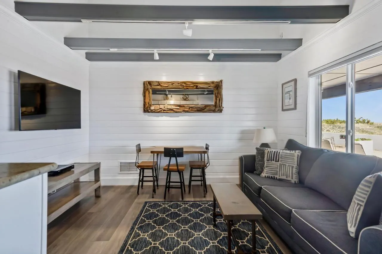 Driftwood On The Ocean 3* Montauk
