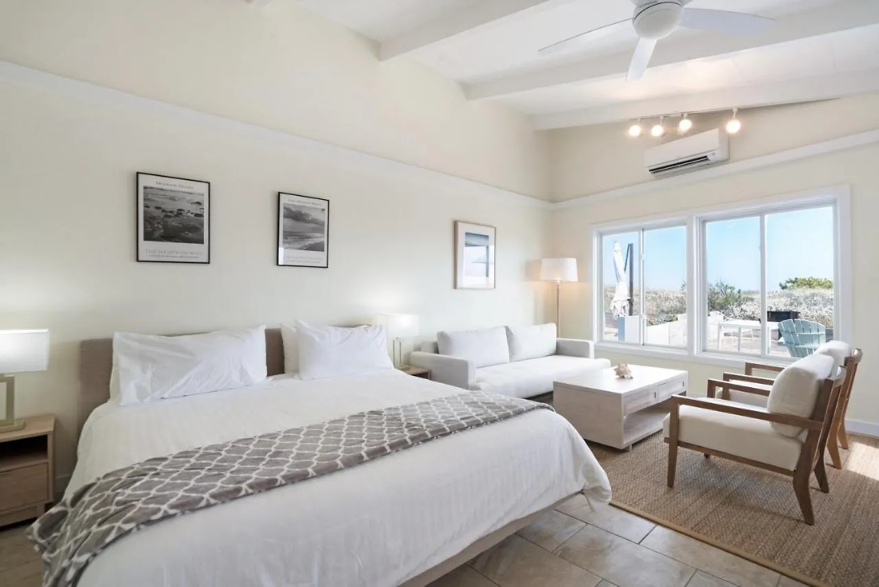 Driftwood On The Ocean Resort 3*