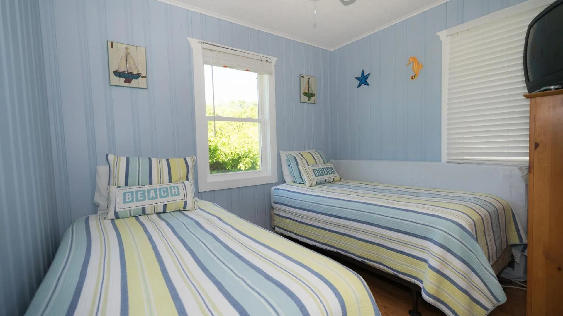The Soundview Hotel Montauk