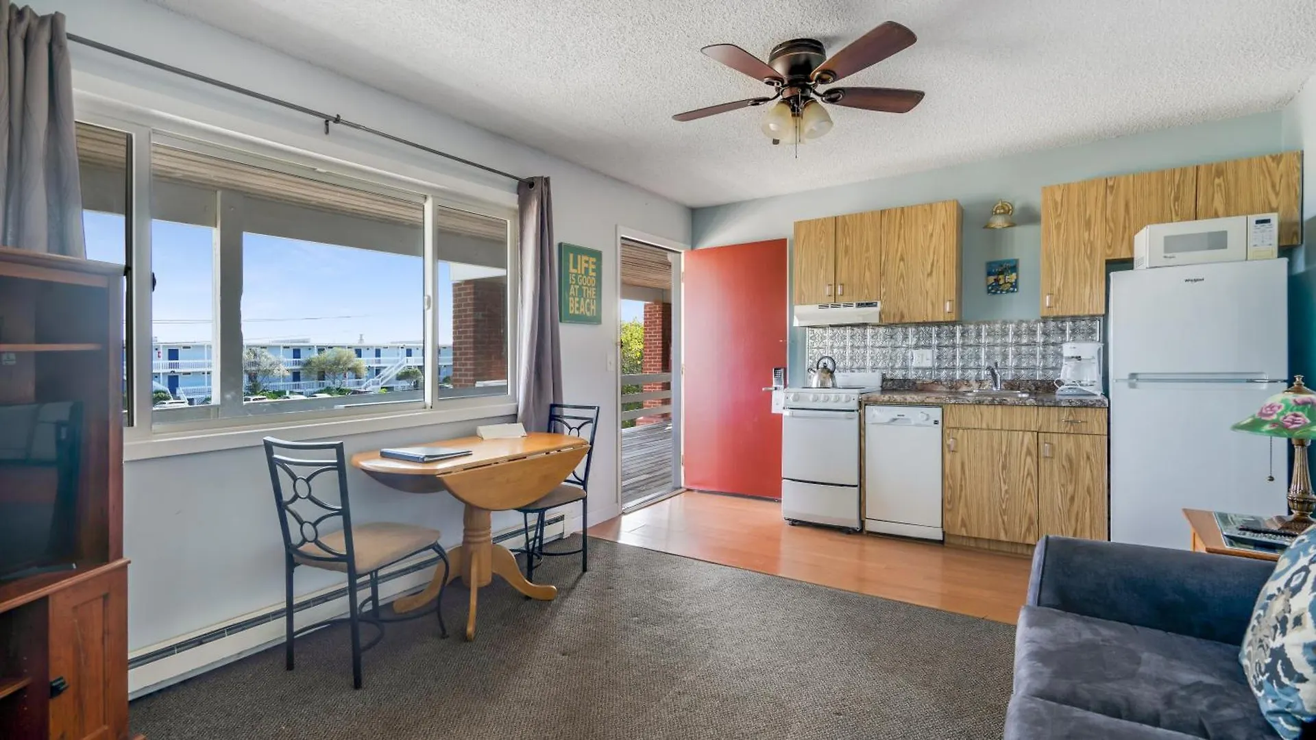 Oceanside Motel 3*