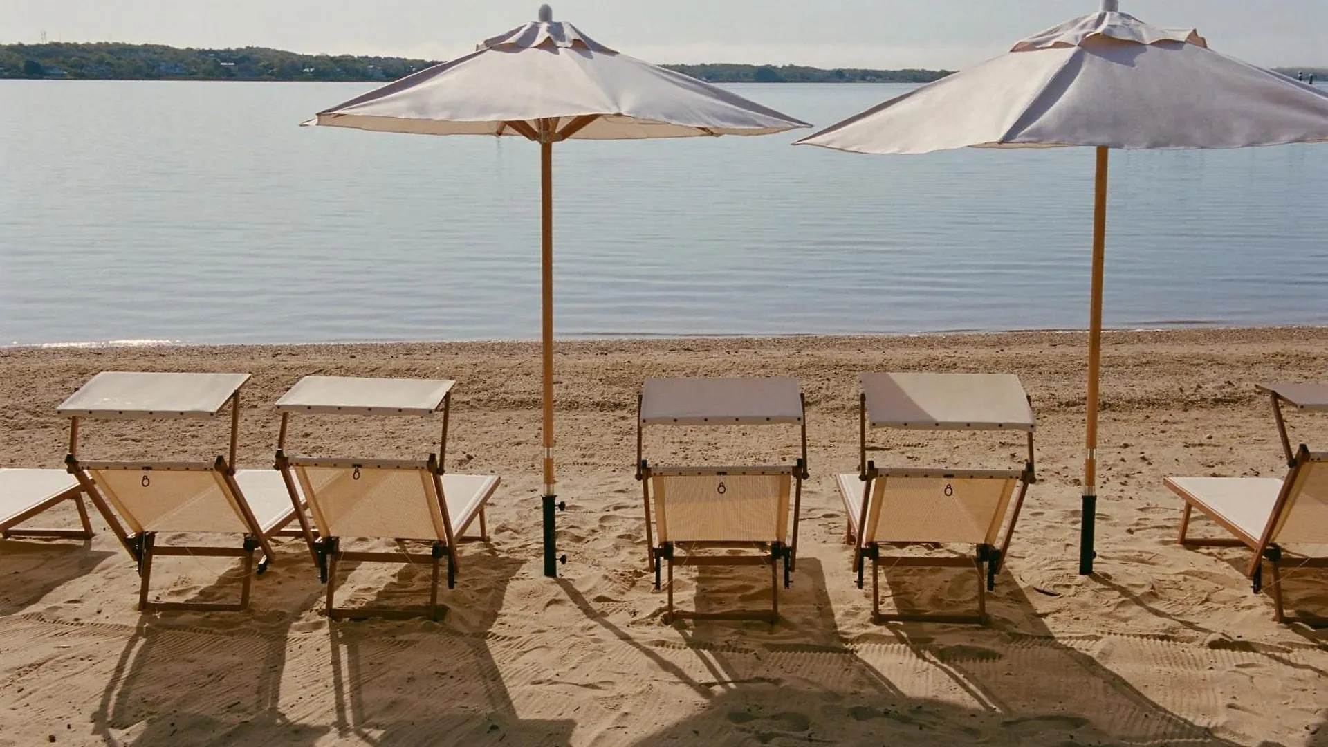 Yacht Club 4*