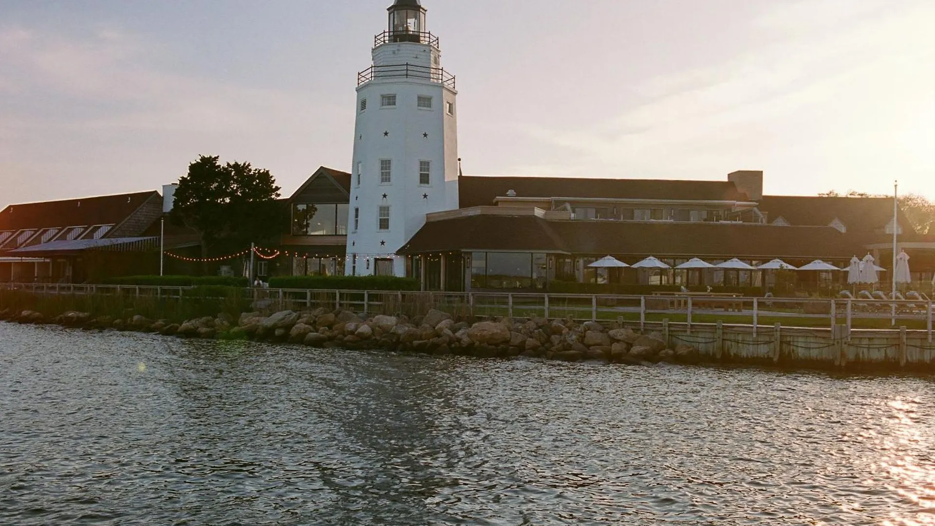 Feriested Yacht Club 4*