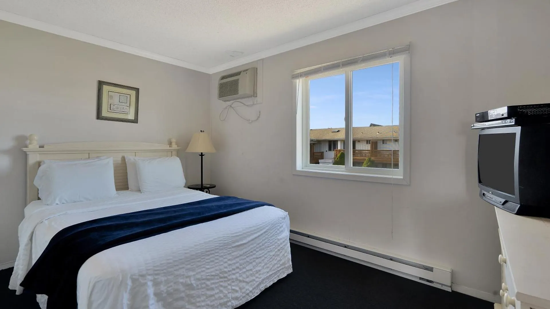 Oceanside Motel 3*