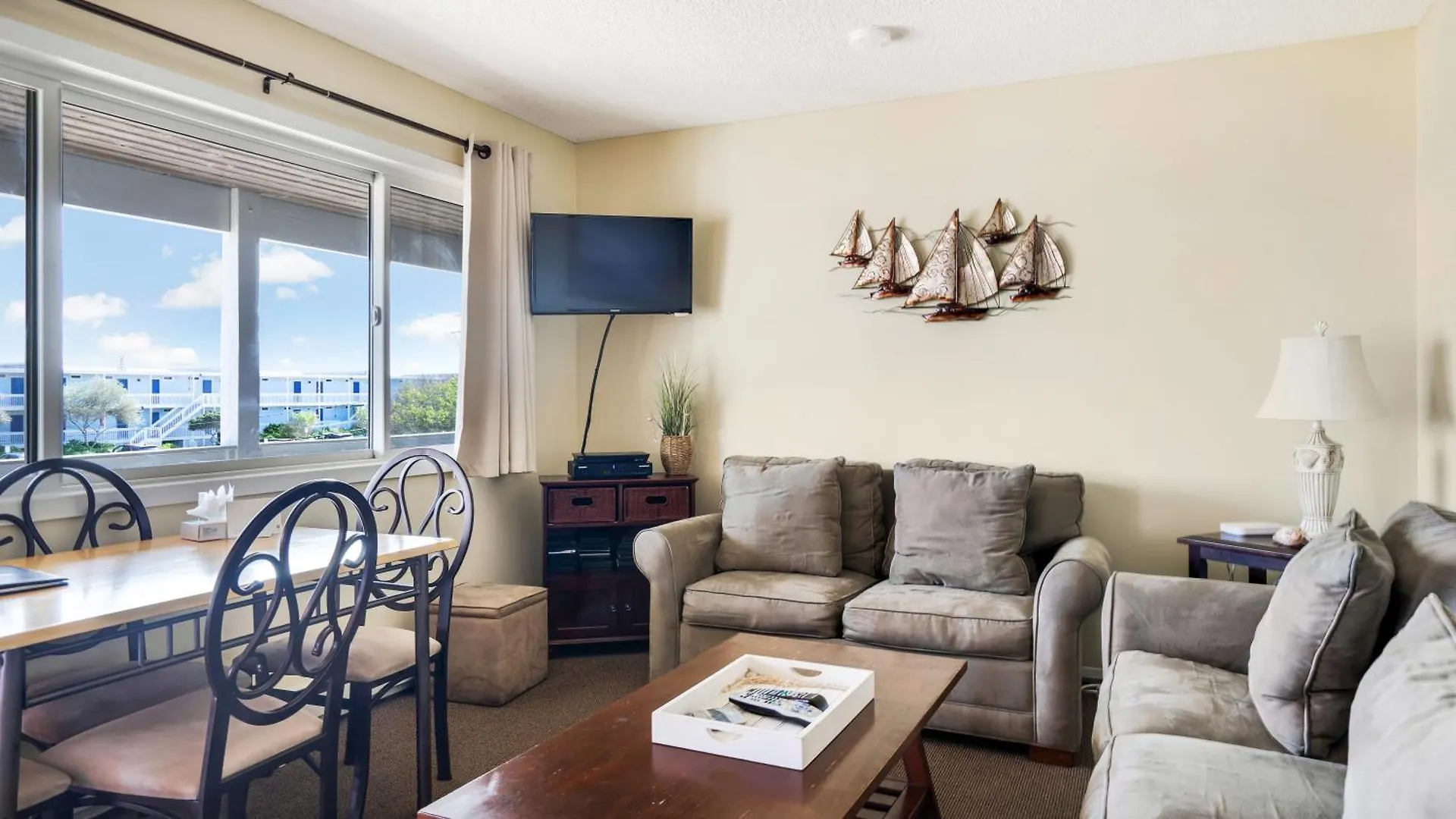 Oceanside Motel 3*