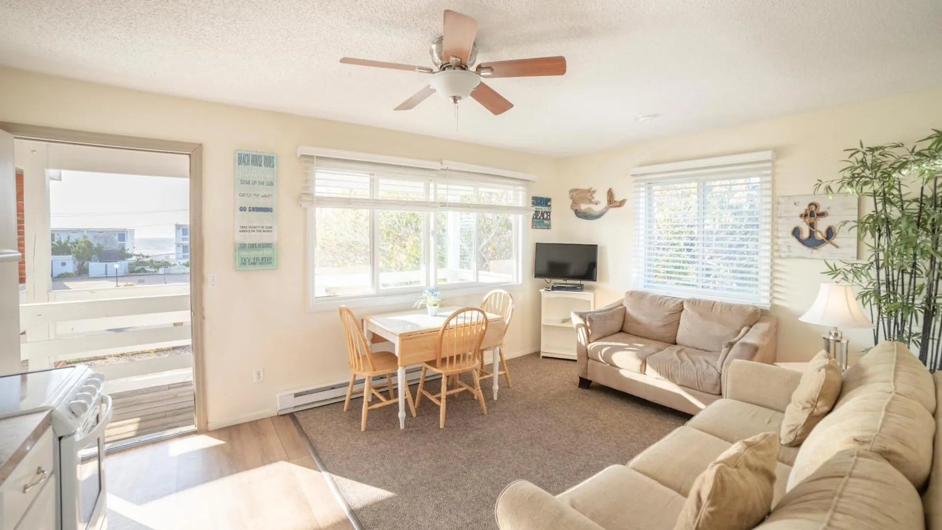 Motel Oceanside 3*