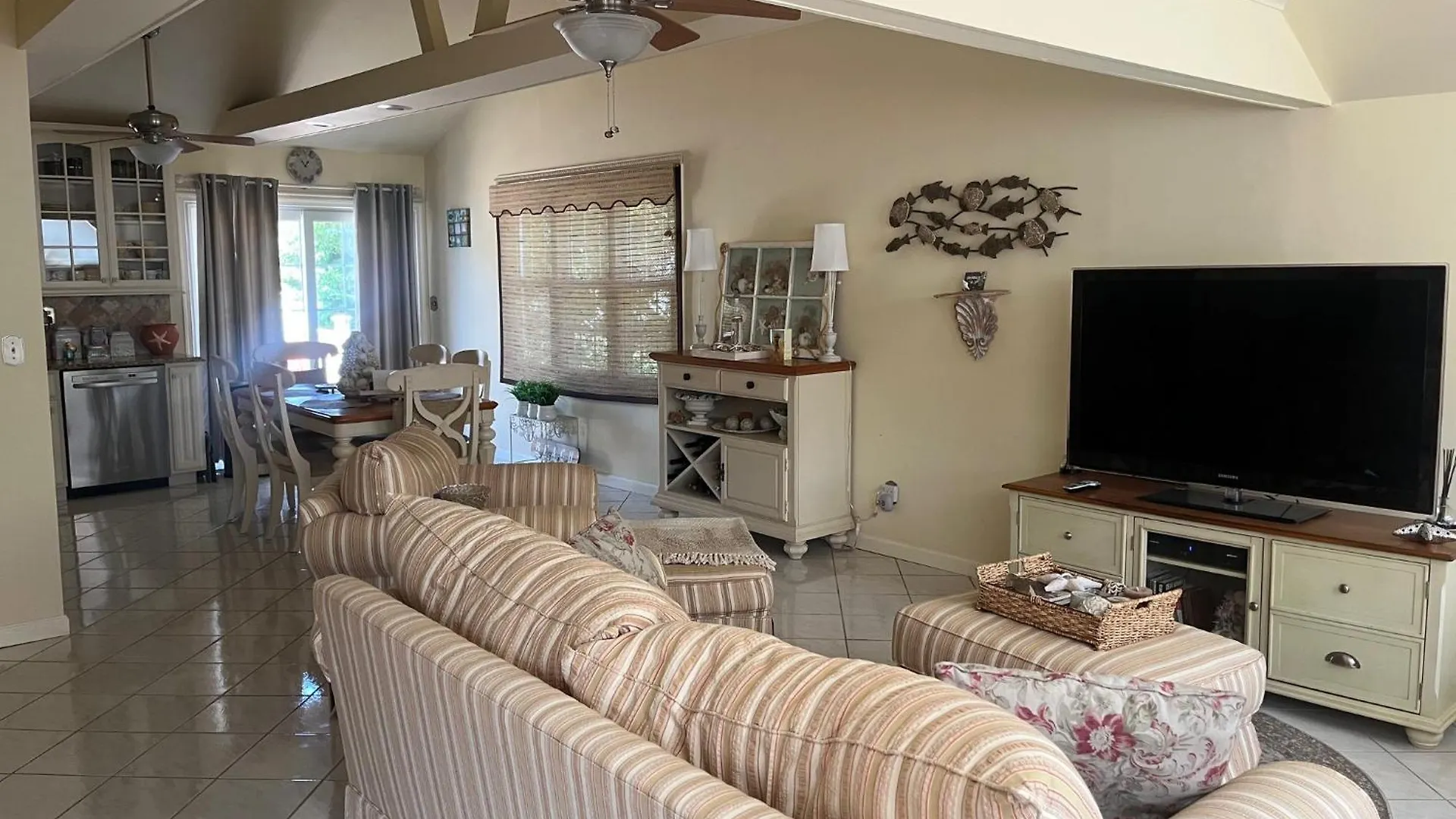 Osprey 3br Beach House Close To Minutes From East Hampton And Apartment Montauk