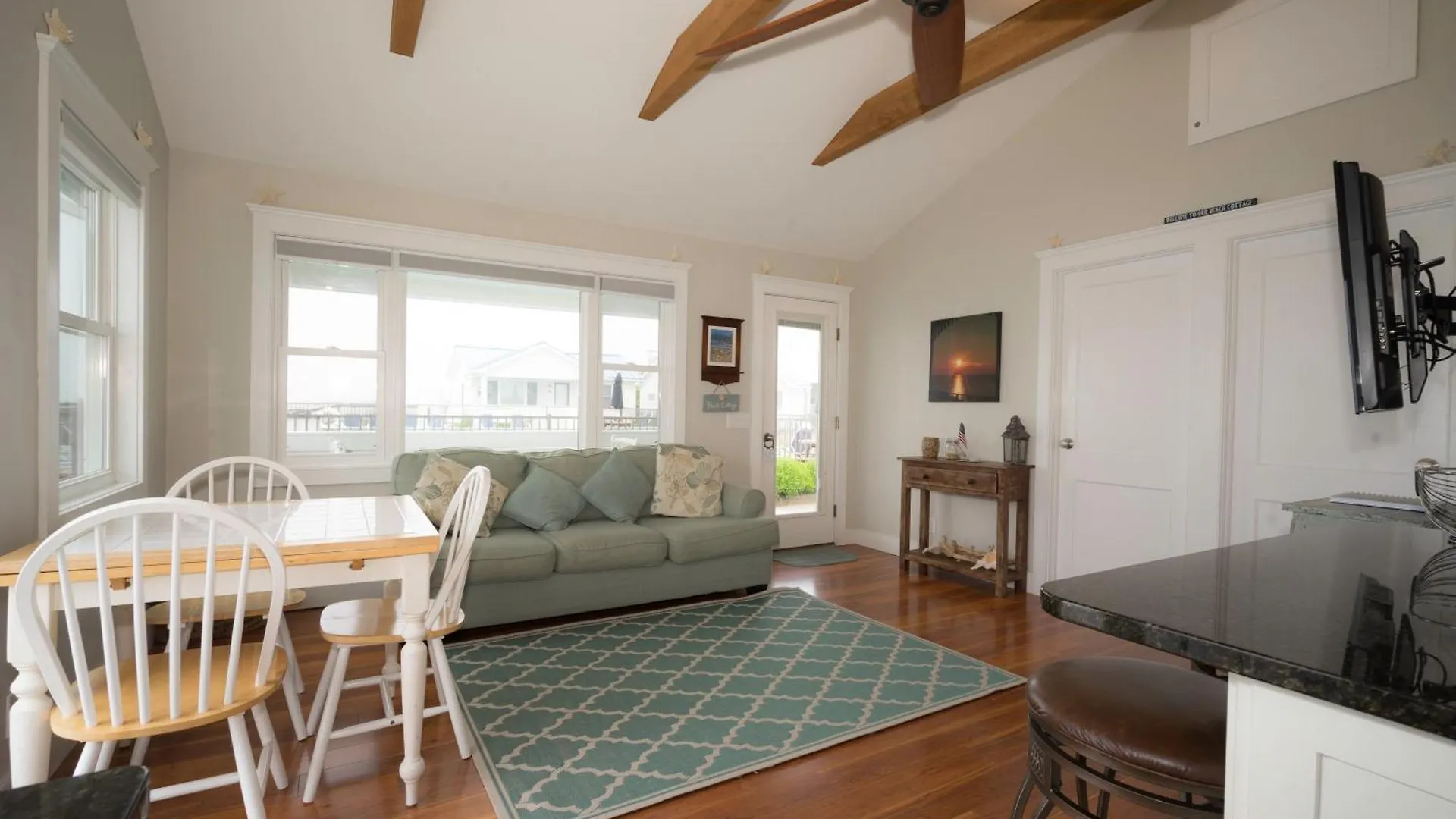 Hotel The Soundview Montauk