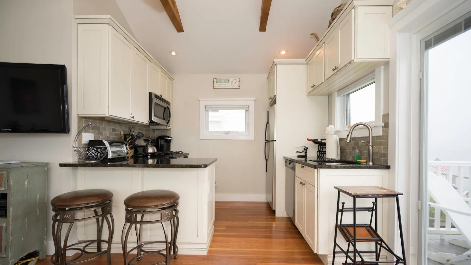 The Soundview Hotel Montauk