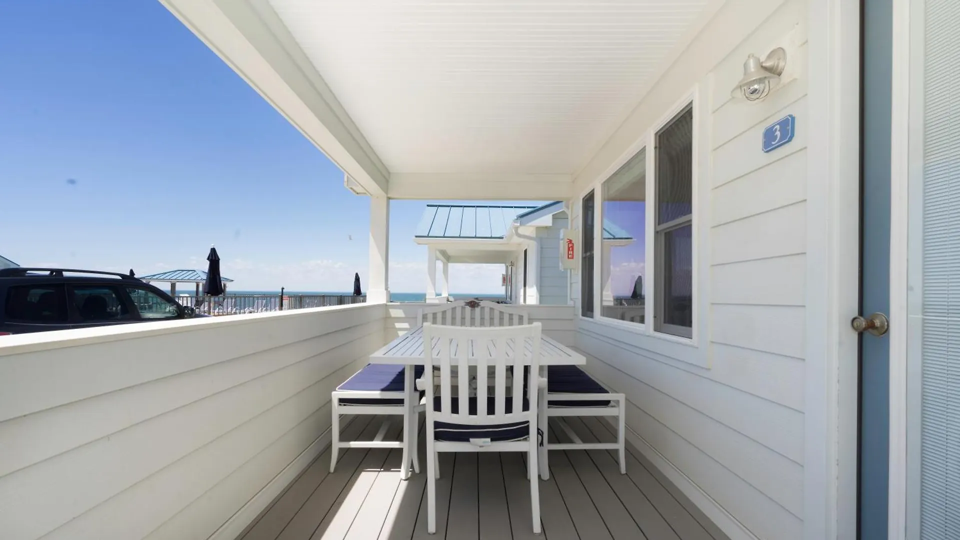 The Soundview 5* Montauk