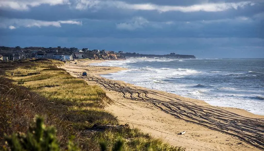 15 Ditch Montauk