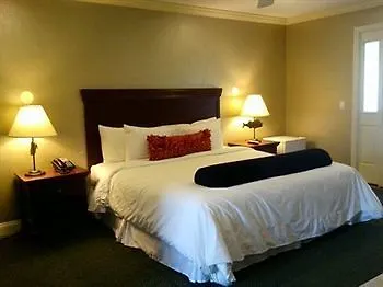 Kenny's Tipperary Motel 3*