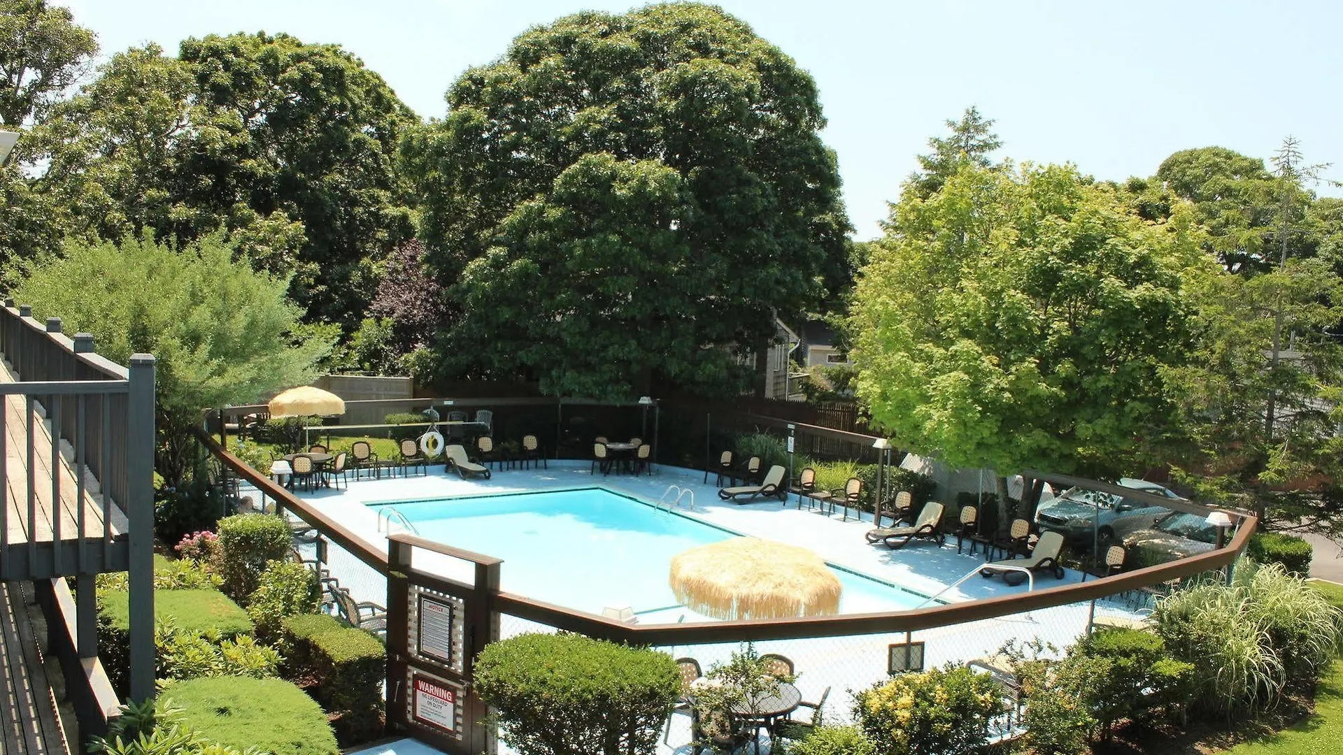 Kenny's Tipperary 3*