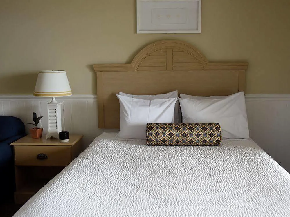 Beachcomber At Hotel Montauk