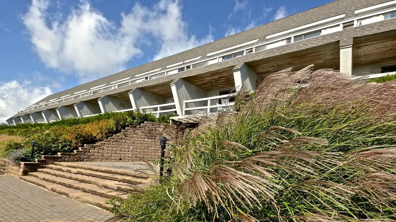 Beachcomber At 3* Montauk