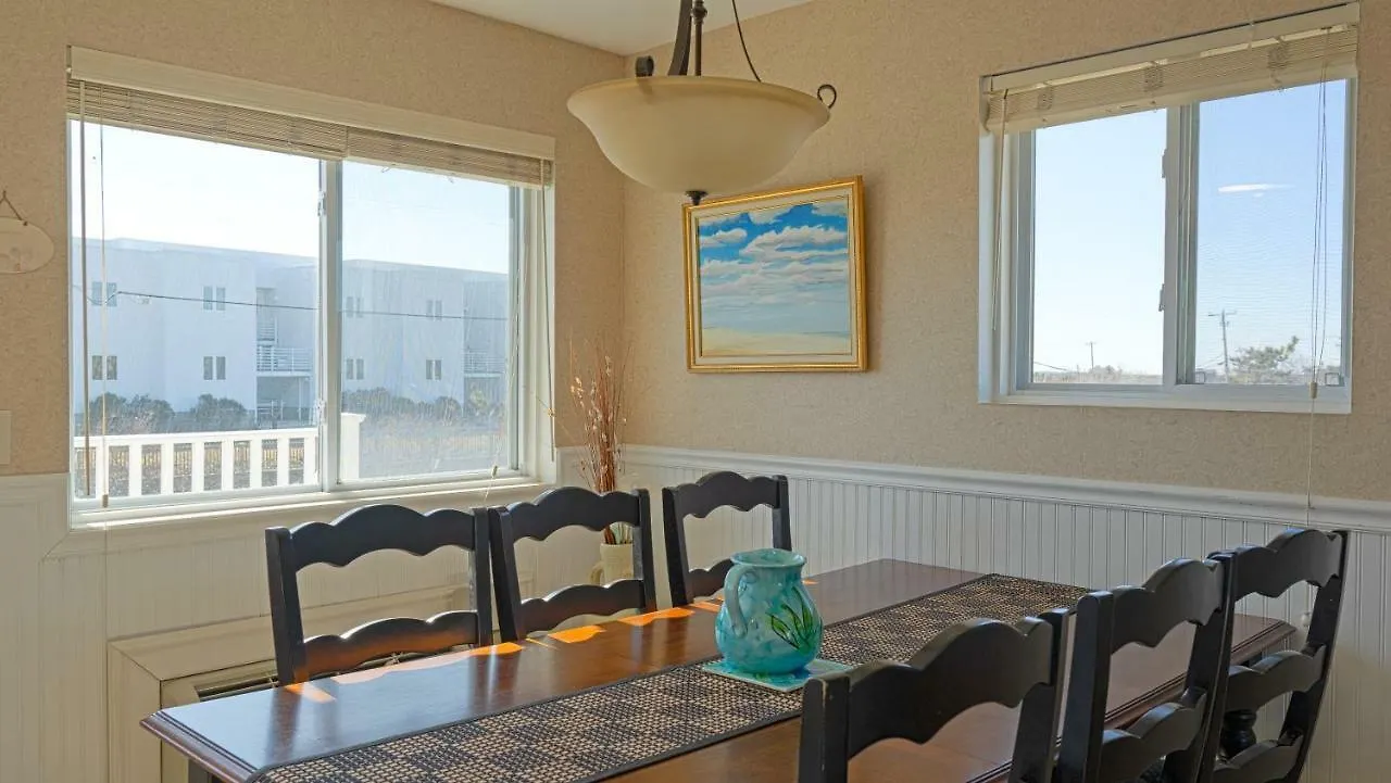 Sea Crest Resort 3*