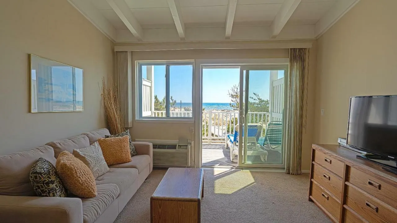 Sea Crest Resort 3*
