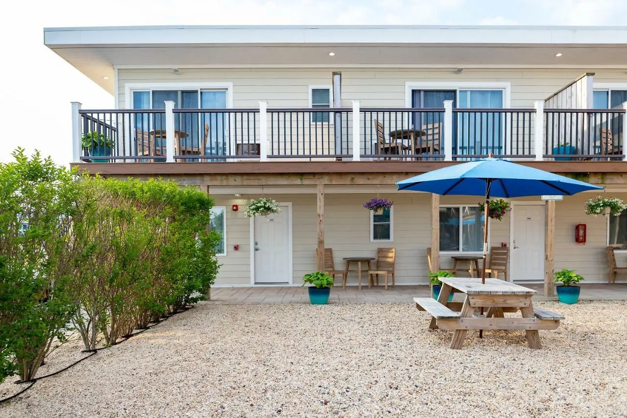 Aqualina Montauk