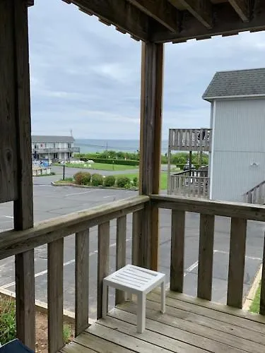 Hartman's Briney Breezes 3* Montauk