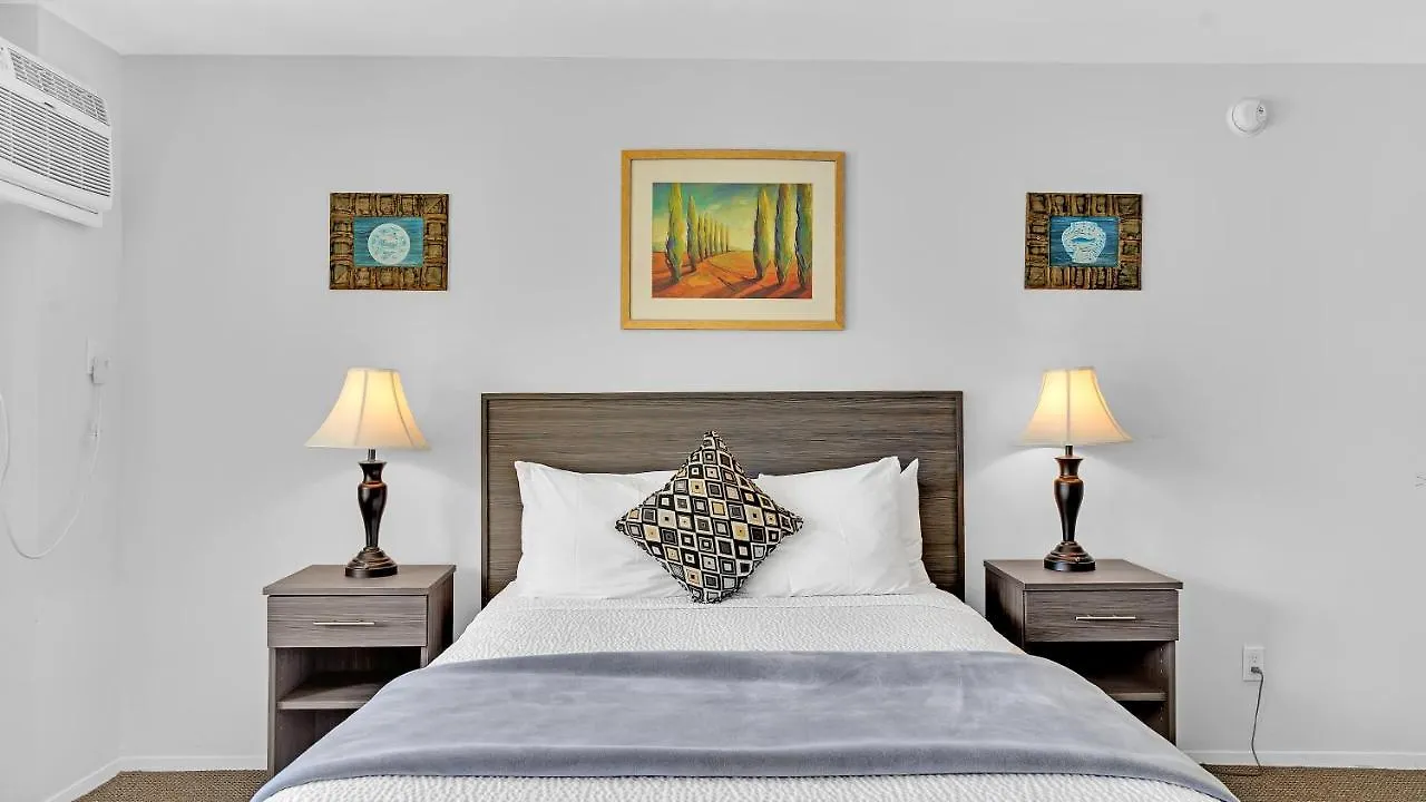 Hotel A Wave -