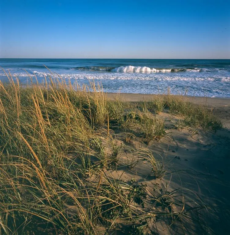 Resort Windward Shores 3*