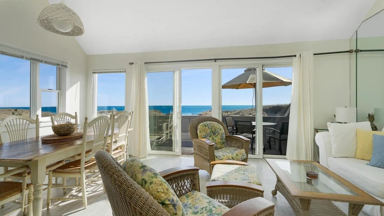 Resort Windward Shores