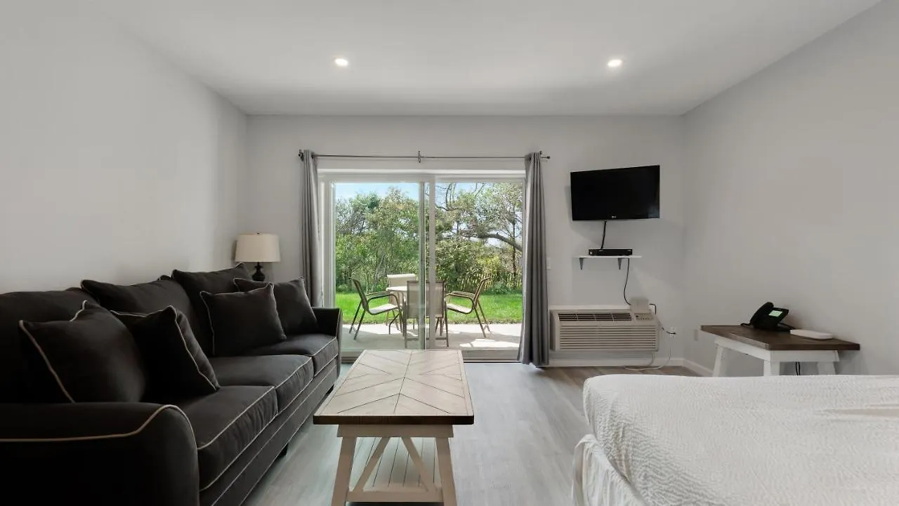Windward Shores Resort