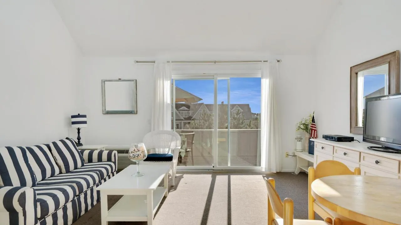Resort Windward Shores 3*