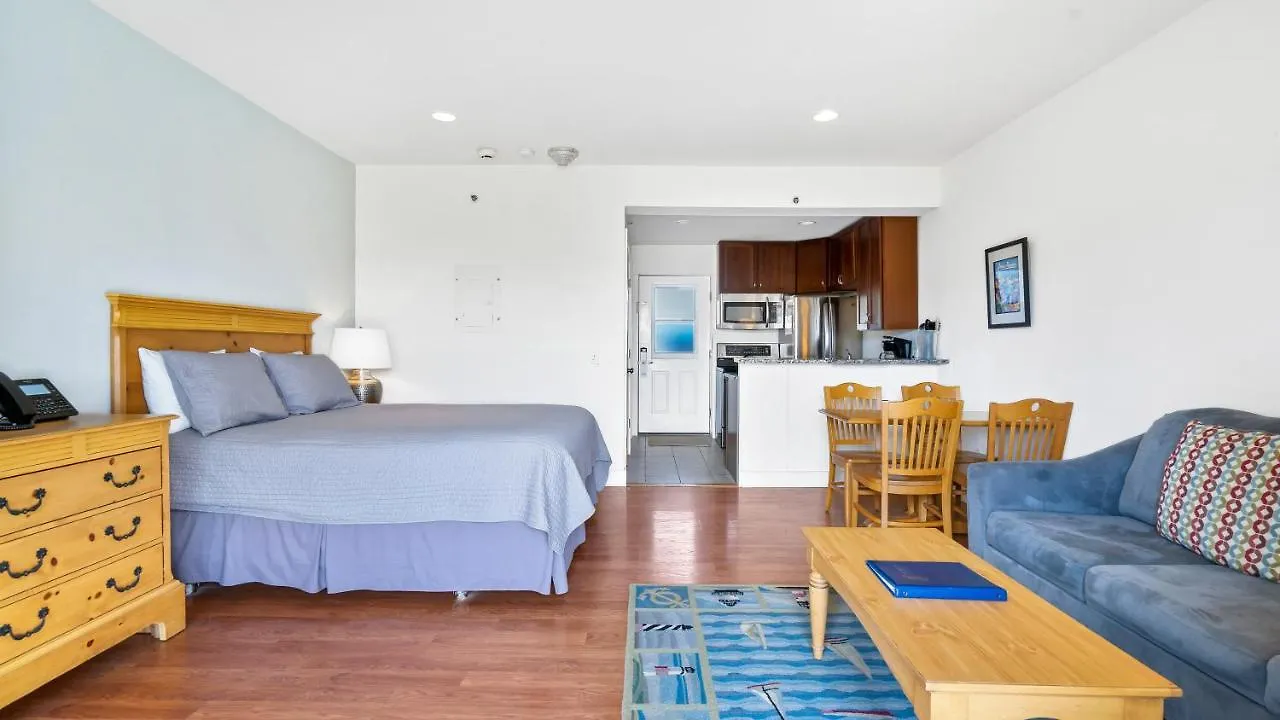 Resort Windward Shores 3*
