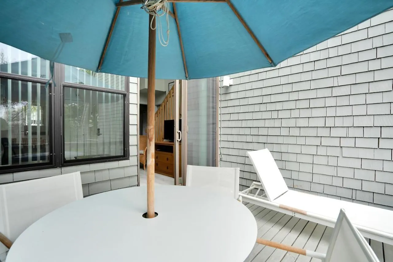 The Surf Club Feriested 3*