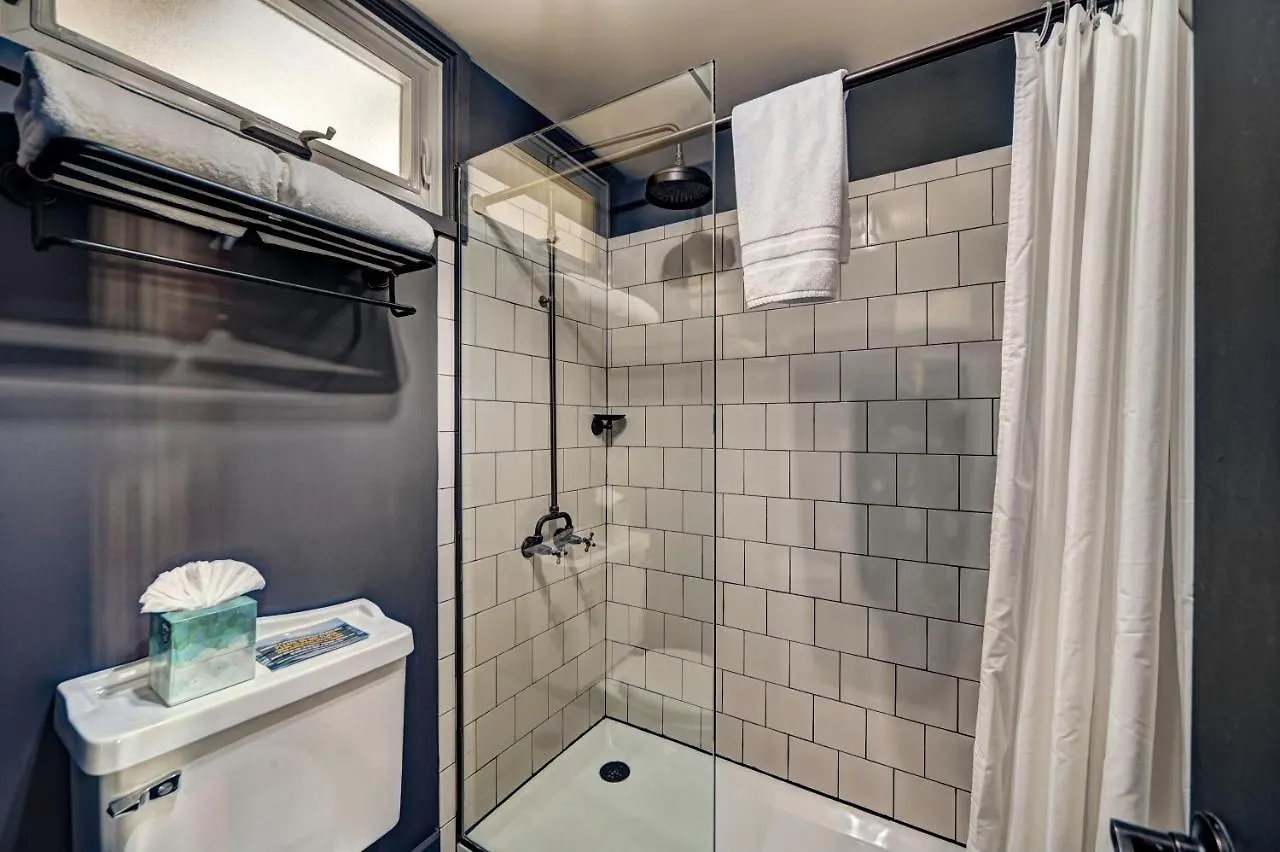The Beach House Hotel 5*