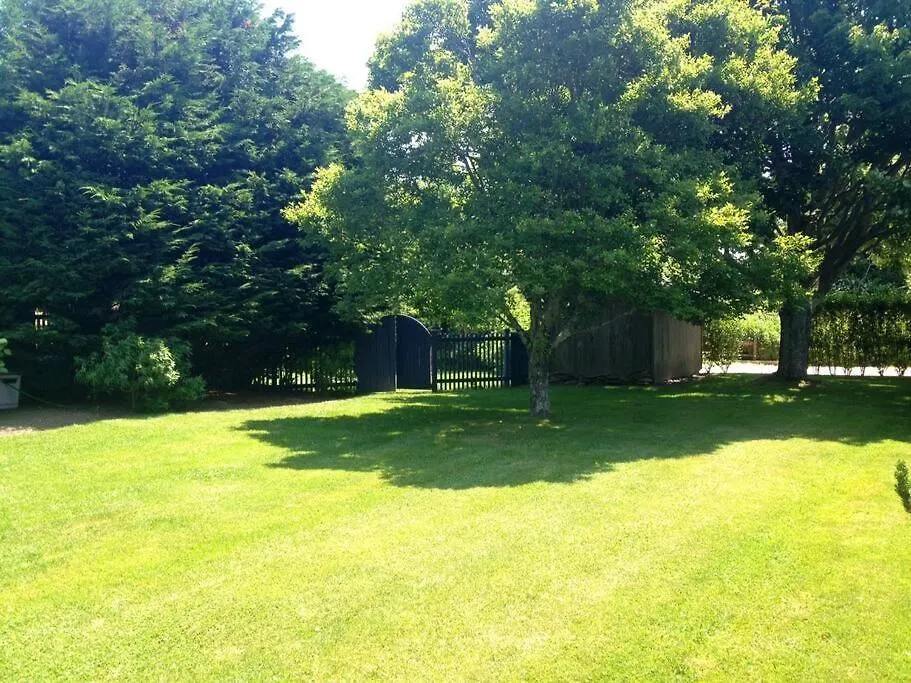 Villa 4br 3ba Hot Tub Media Weekly Rates Montauk