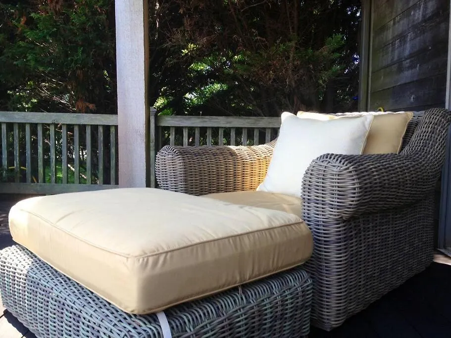 4br 3ba Hot Tub Media Weekly Rates * Montauk