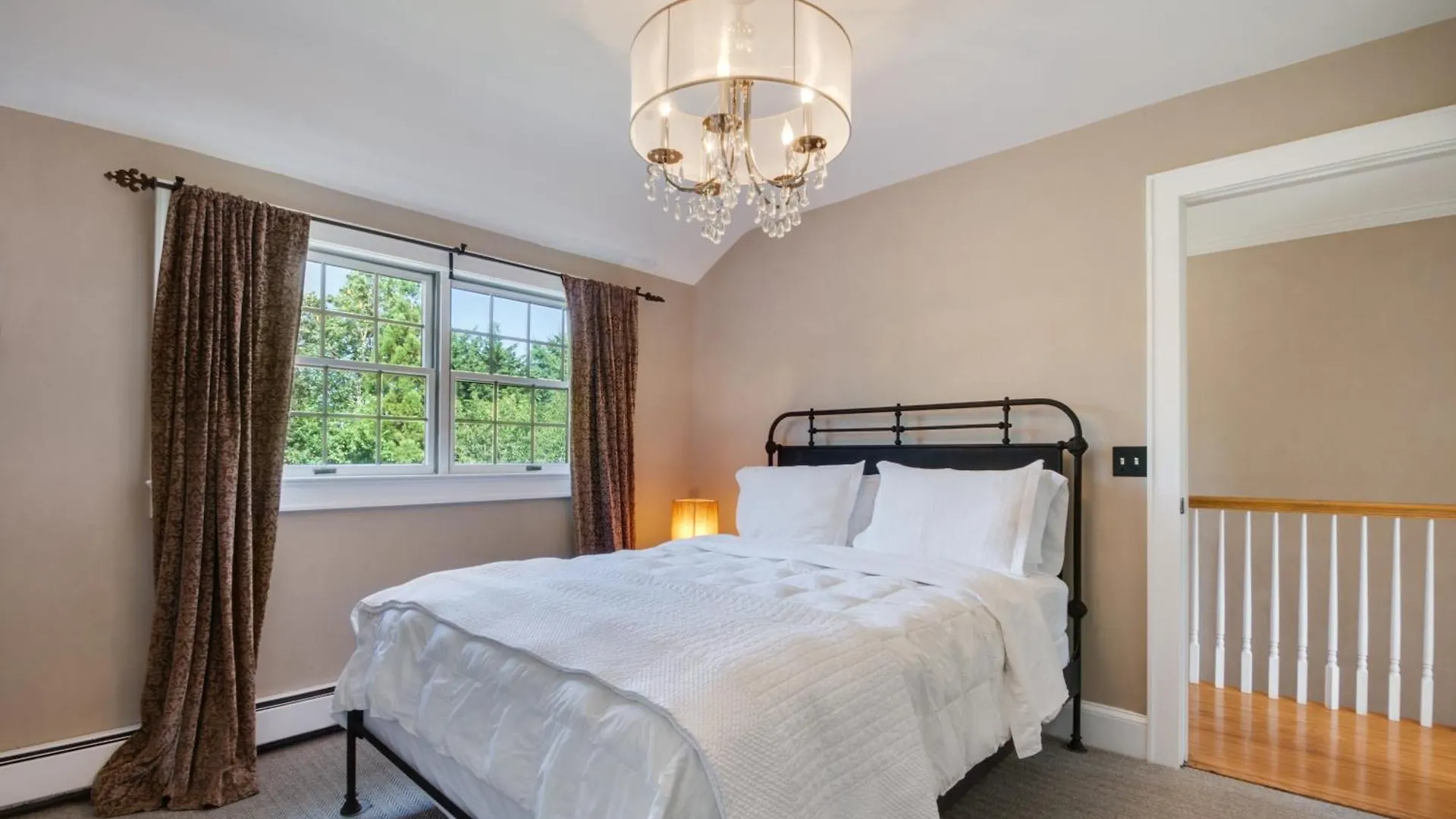 Villa 4br 3ba Hot Tub Media Weekly Rates *
