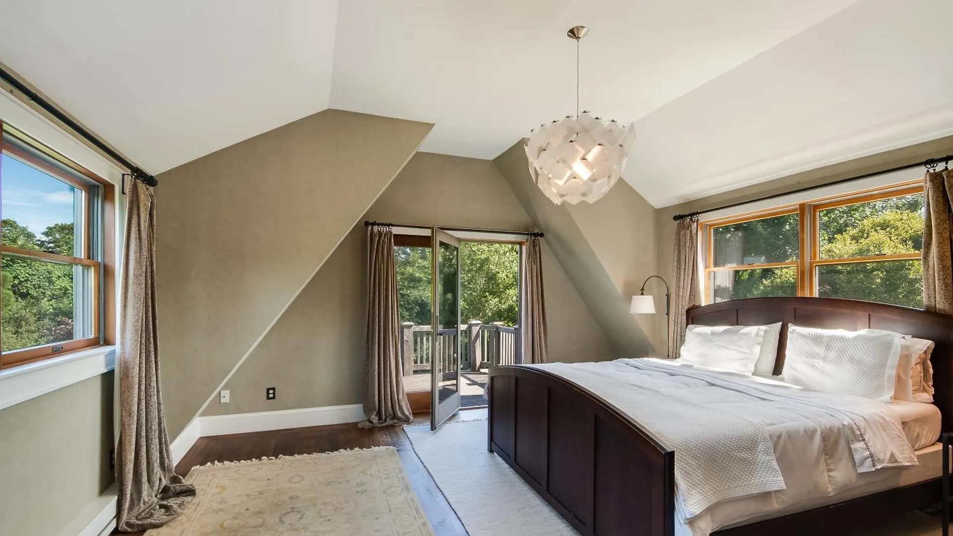Villa 4br 3ba Hot Tub Media Weekly Rates Montauk