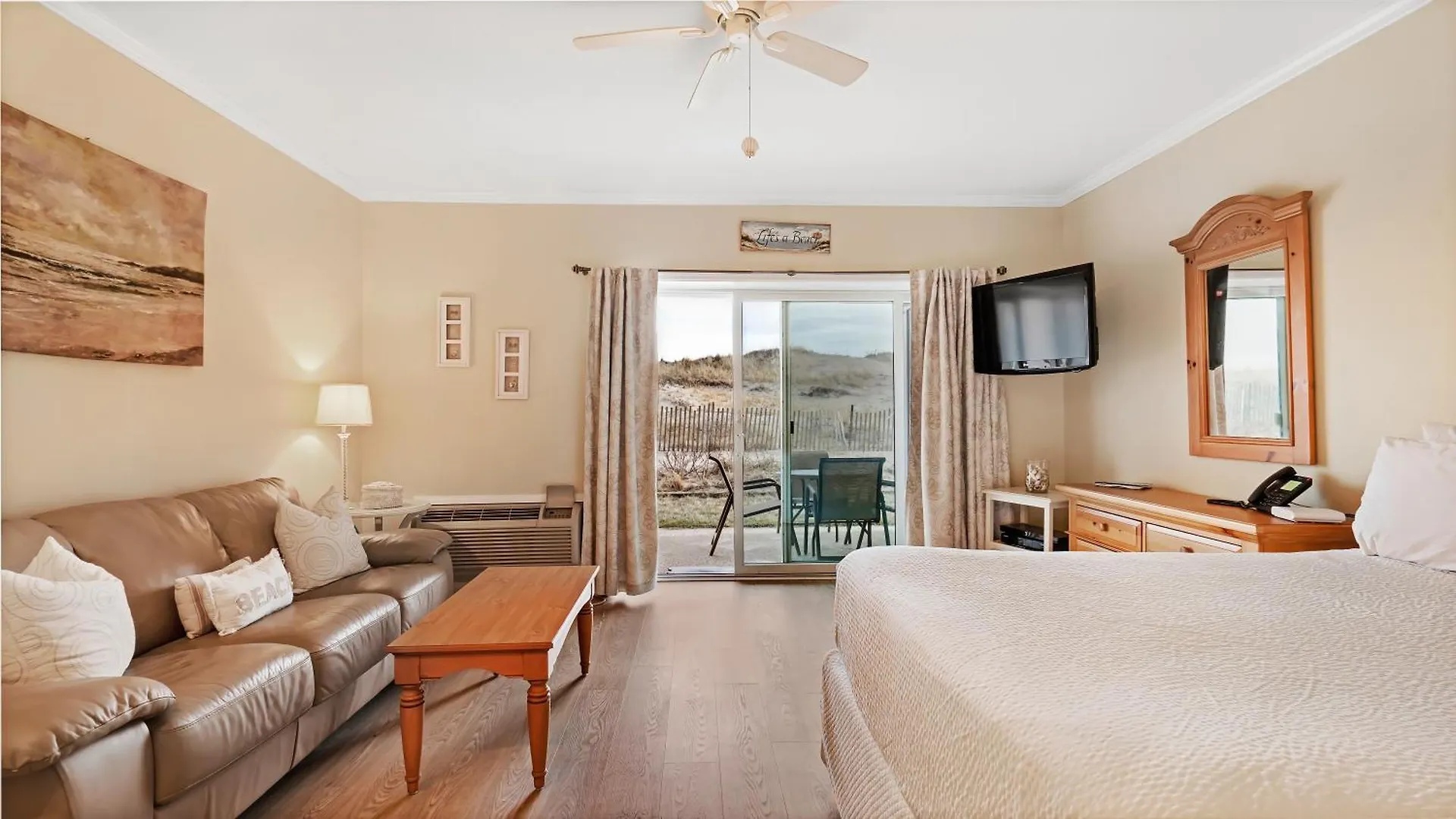 Resort Windward Shores 3*