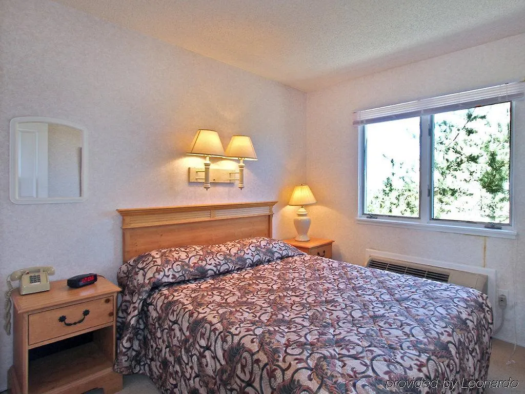 Resort Windward Shores