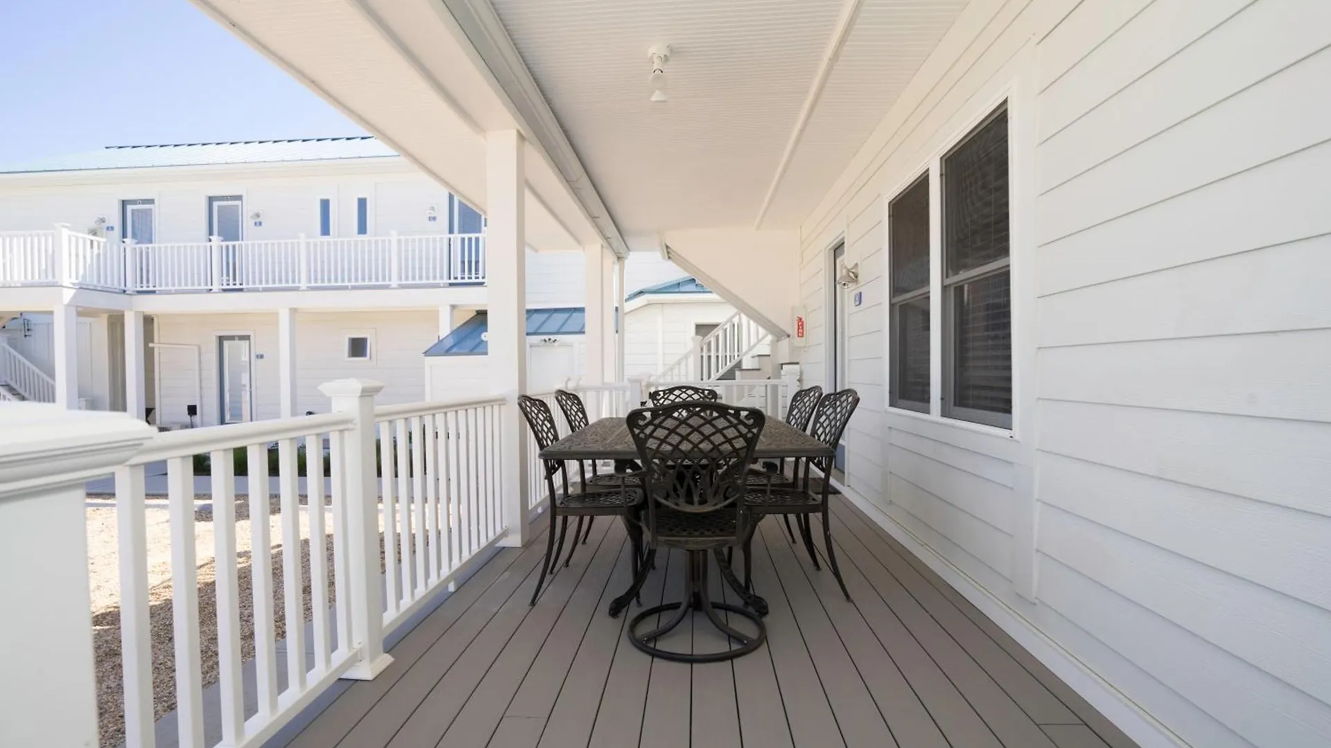 The Soundview Montauk