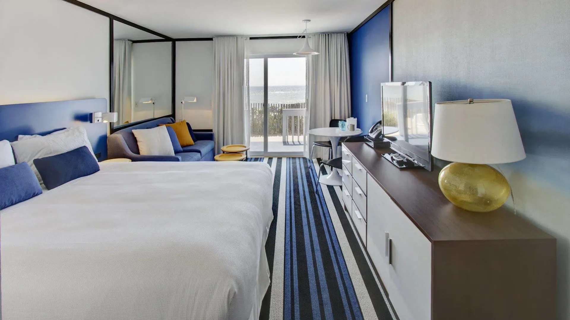 Blue Resort