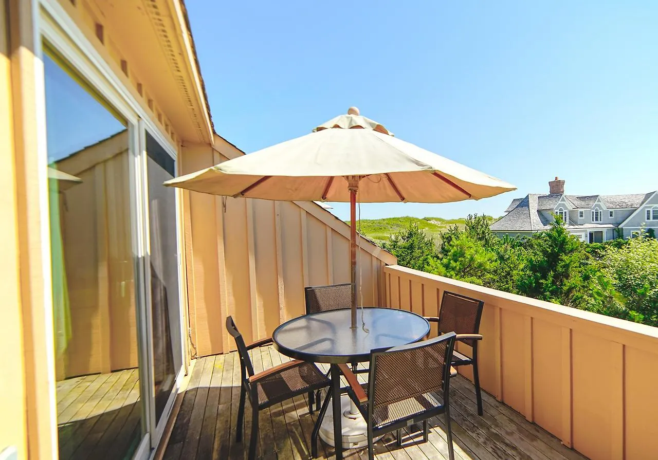 Resort Windward Shores