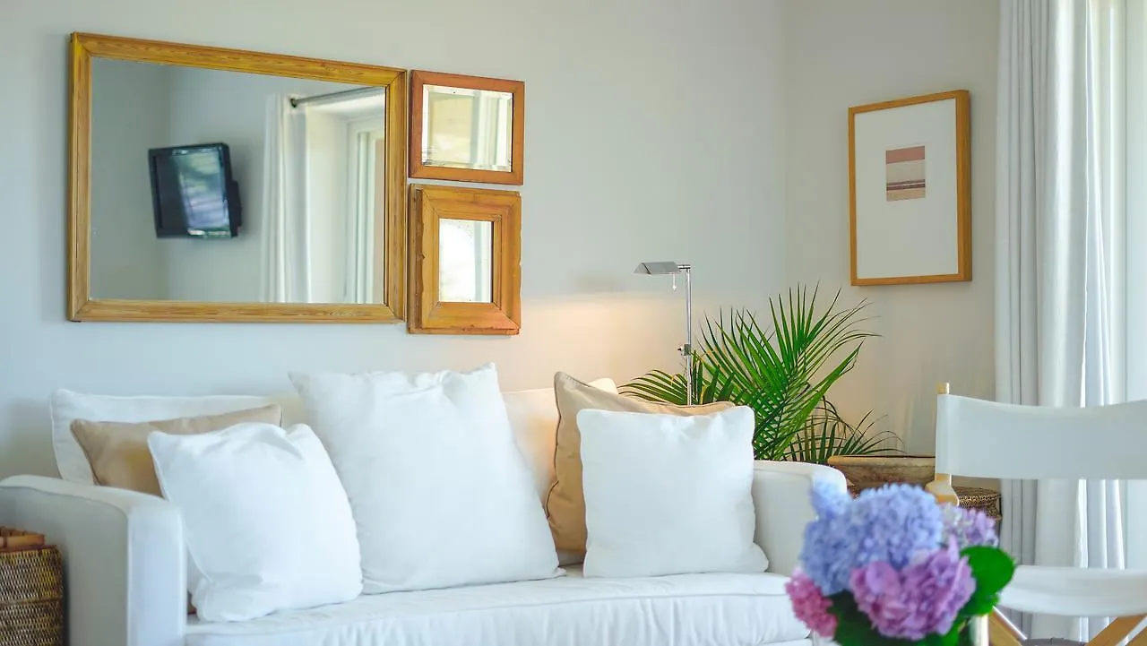 Windward Shores Resort 3*