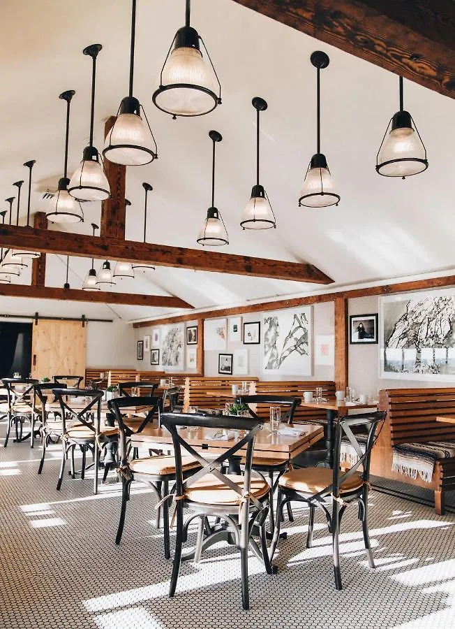 Gurney's & Seawater Feriested Montauk